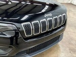 2019 Cherokee Thumbnail 27