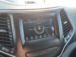 2019 Cherokee Thumbnail 18