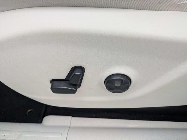 2020 Jeep Cherokee - $14,988