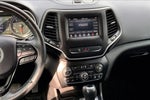 2019 Cherokee Thumbnail 6