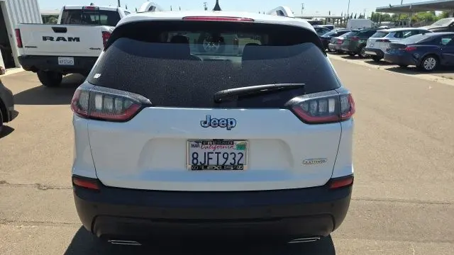 2019 Jeep Cherokee Altitude