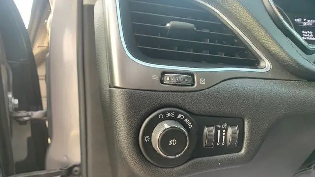 2019 Jeep Cherokee Altitude