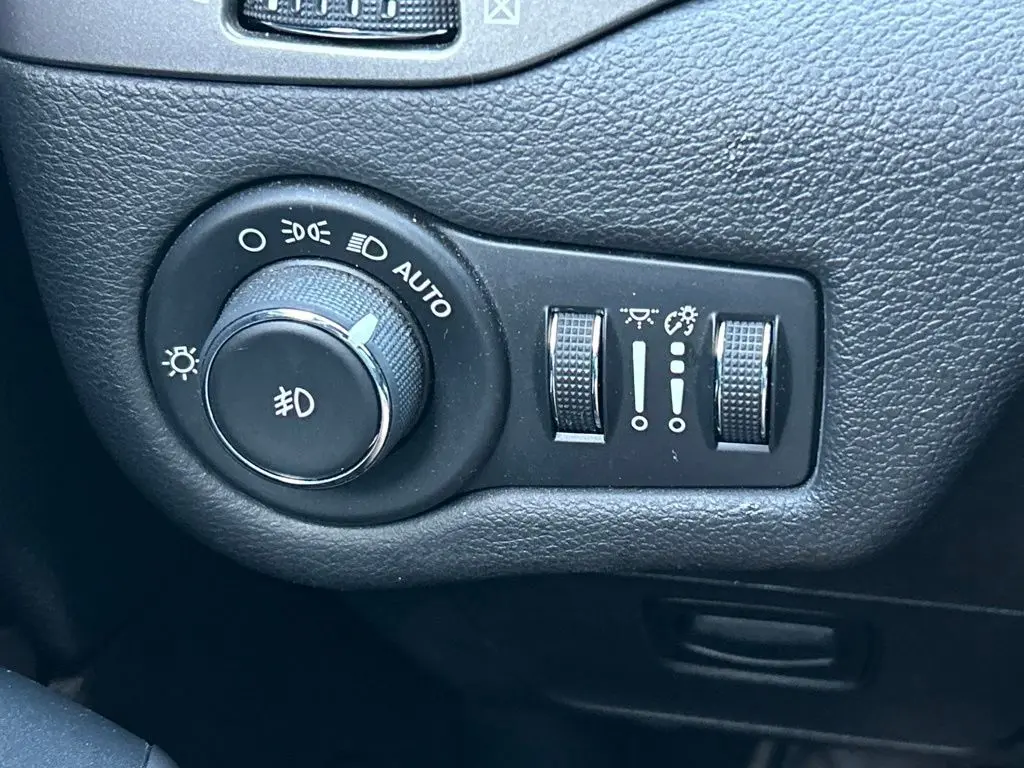 2020 Jeep Cherokee - $14,485