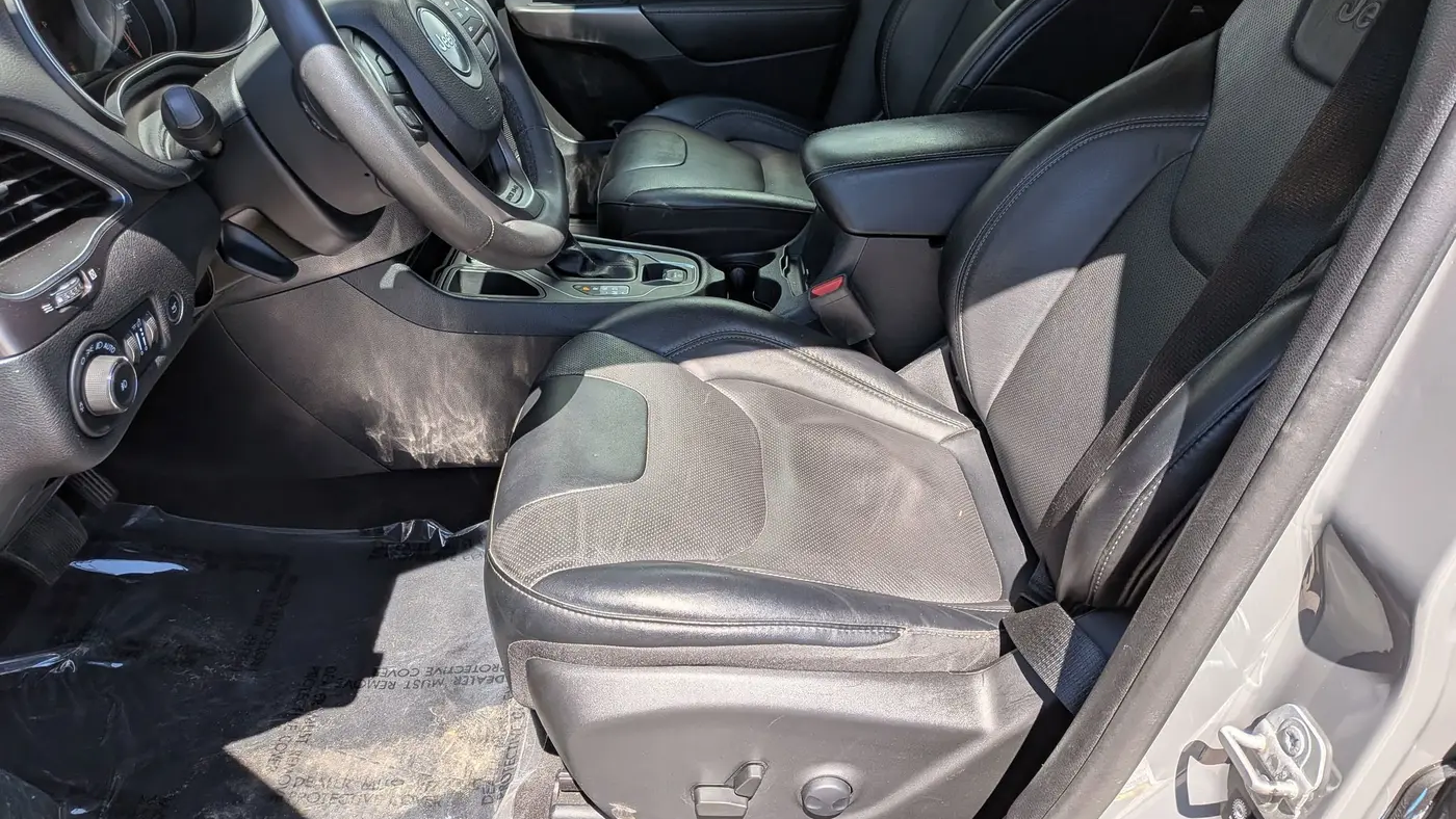 2022 Jeep Cherokee Latitude Lux