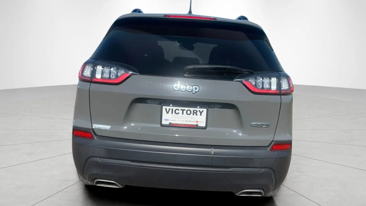 2022 Jeep Cherokee Latitude Lux