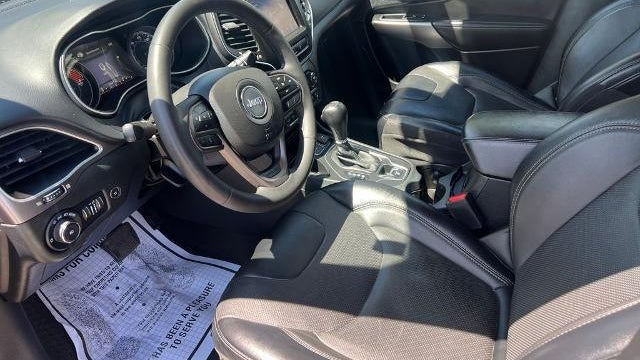 2022 Jeep Cherokee Latitude Lux