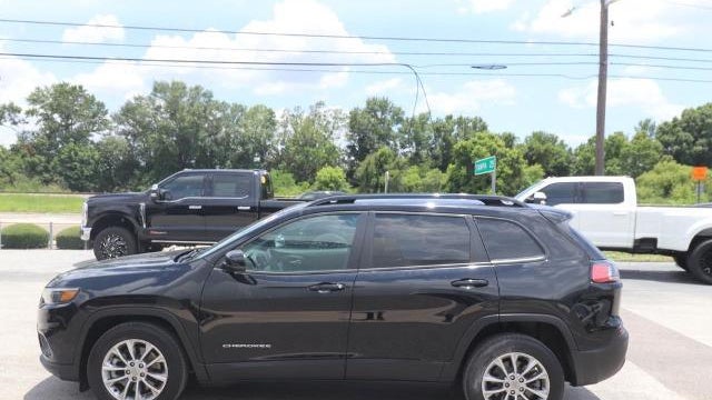2022 Jeep Cherokee Latitude Lux