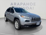 2016 Cherokee Thumbnail 7