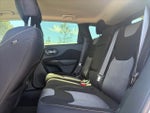 2016 Cherokee Thumbnail 30