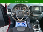 2017 Cherokee Thumbnail 13