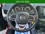 2017 Cherokee Thumbnail 14