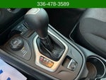 2017 Cherokee Thumbnail 22