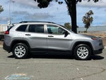 2016 Cherokee Thumbnail 2