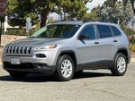 2016 Cherokee Thumbnail 7