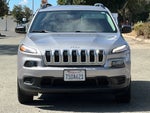 2016 Cherokee Thumbnail 8