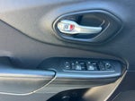 2016 Cherokee Thumbnail 10