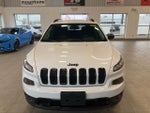 2017 Cherokee Thumbnail 2