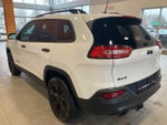 2017 Cherokee Thumbnail 7