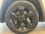2017 Cherokee Thumbnail 9