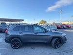 2016 Cherokee Thumbnail 6