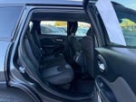 2016 Cherokee Thumbnail 10