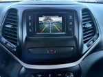2016 Cherokee Thumbnail 16