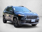 2016 Cherokee Thumbnail 3