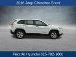 2016 Cherokee Thumbnail 4