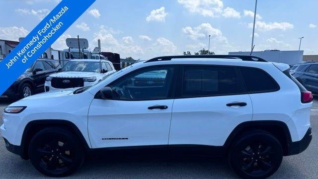 2017 Jeep Cherokee Sport