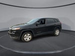 2016 Cherokee Thumbnail 4