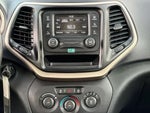 2016 Cherokee Thumbnail 28