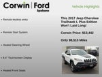 2017 Cherokee Thumbnail 32