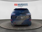 2019 Cherokee Thumbnail 9
