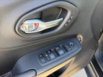 2019 Cherokee Thumbnail 15