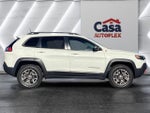 2019 Cherokee Thumbnail 15