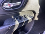 2019 Cherokee Thumbnail 21