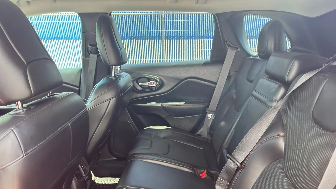 2019 Jeep Cherokee Trailhawk