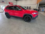 2019 Cherokee Thumbnail 6