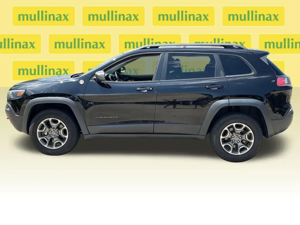 2020 Jeep Cherokee - $13,999
