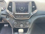 2020 Cherokee Thumbnail 24