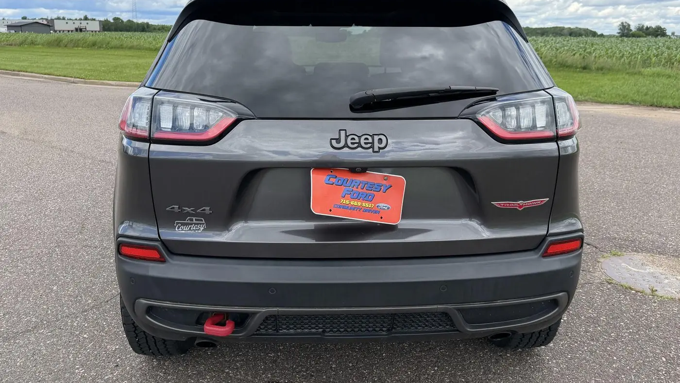 2020 Jeep Cherokee Trailhawk