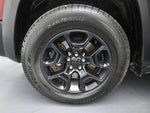 2020 Cherokee Thumbnail 36