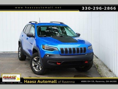 Photo of a 2019 Jeep Cherokee 4X4 Trailhawk 4DR SUV for sale