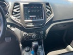 2020 Cherokee Thumbnail 20