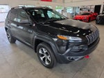 2016 Cherokee Thumbnail 6
