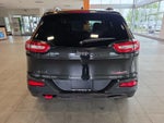 2016 Cherokee Thumbnail 10