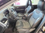 2016 Cherokee Thumbnail 15