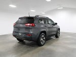 2017 Cherokee Thumbnail 9