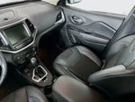 2015 Cherokee Thumbnail 9