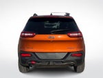2015 Cherokee Thumbnail 7